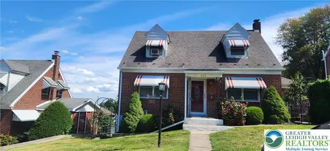 649 Roosevelt Ave, Fountain Hill, PA 18015