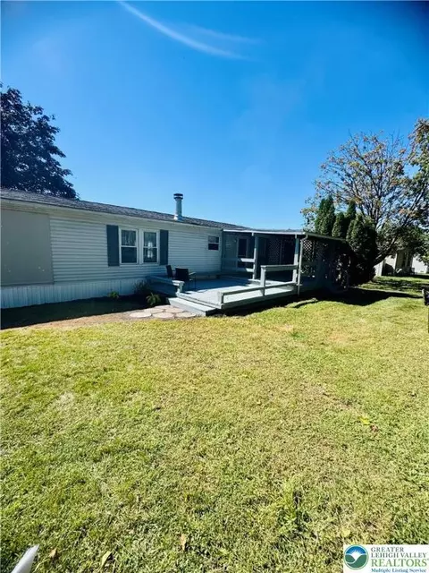 77 Juniper Ct, Bath, PA 18014 photo 22