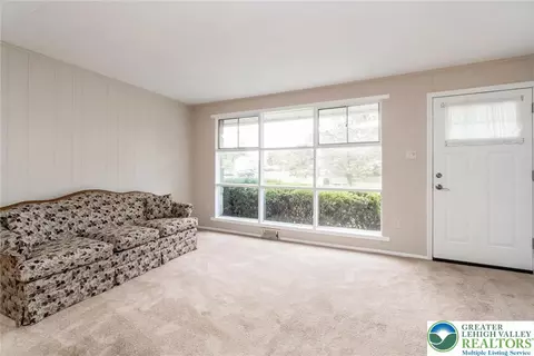 898 Walnut Rd, Warminster, PA 18974 photo 10