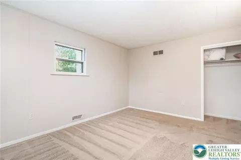 898 Walnut Rd, Warminster, PA 18974 photo 20