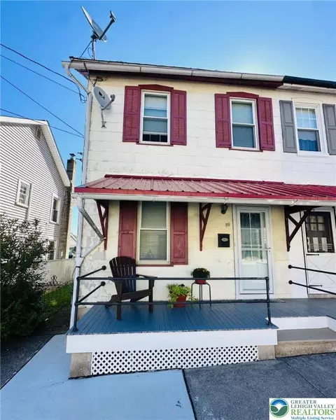 99 Church St, Macungie, PA 18062