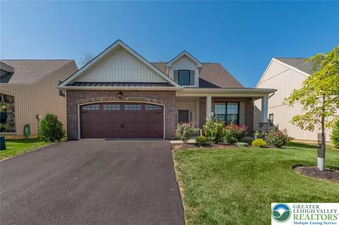 3687 Daylily Dr, Emmaus, PA 18049