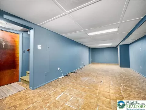 339 E Washington Ave, Bethlehem, PA 18018 photo 27