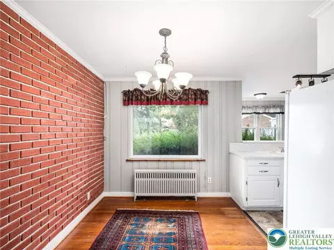 339 E Washington Ave, Bethlehem, PA 18018 photo 7