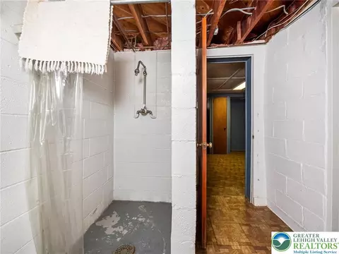 339 E Washington Ave, Bethlehem, PA 18018 photo 30
