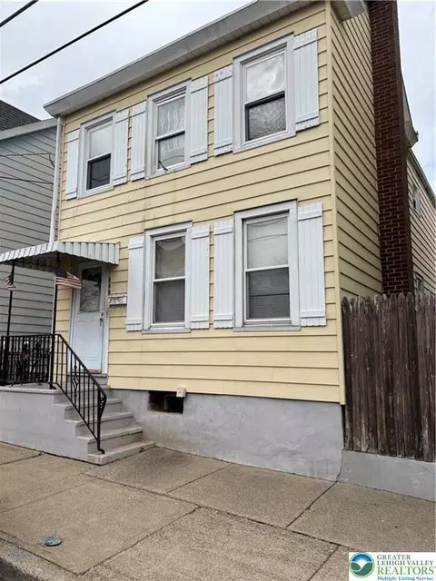 249 W Nesquehoning St, Easton, PA 18042