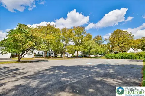 Exterior - 331 Constitution Ave, Hellertown, PA 18055 photo 2 of 2