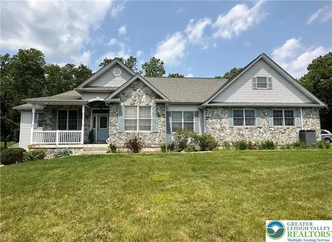 1437 Nectarine Rd, Danielsville, PA 18038