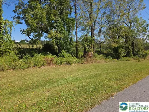 9857 Old Us 22, Weisenberg Twp, PA 18031