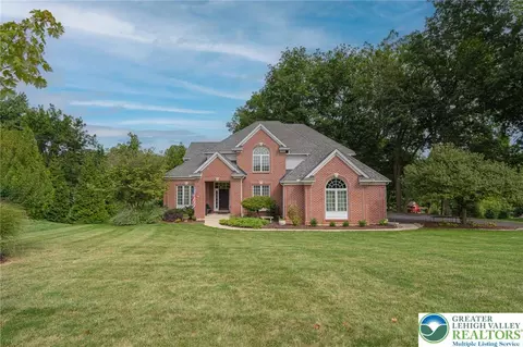 1013 Wellington Ter, Allentown, PA 18103