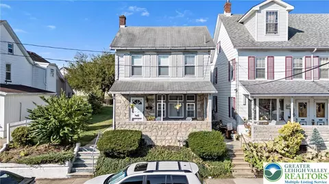 130 S Front St, Coplay, PA 18037