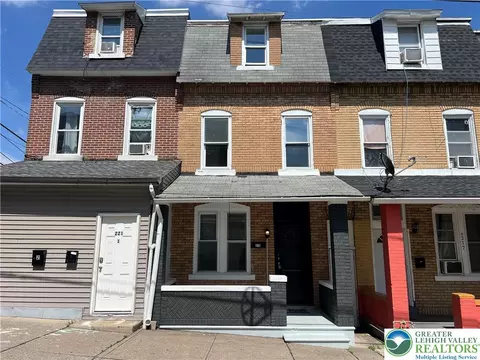 219 N Penn St, Allentown, PA 18102