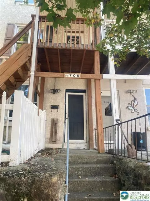 706 William St, Bethlehem, PA 18015