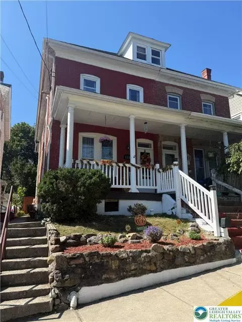 133 Diamond St, Slatington, PA 18080