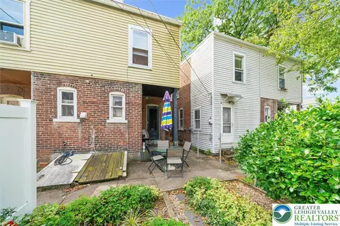 131 E Walnut St, Bethlehem, PA 18018 photo 25