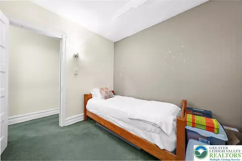 131 E Walnut St, Bethlehem, PA 18018 photo 17