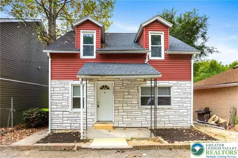 1927 Willow Park Rd, Bethlehem, PA 18020