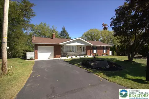 604 Berks St, Palmer Township, PA 18045