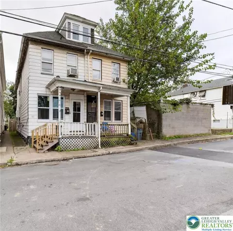 1418 Spruce St, Easton, PA 18042