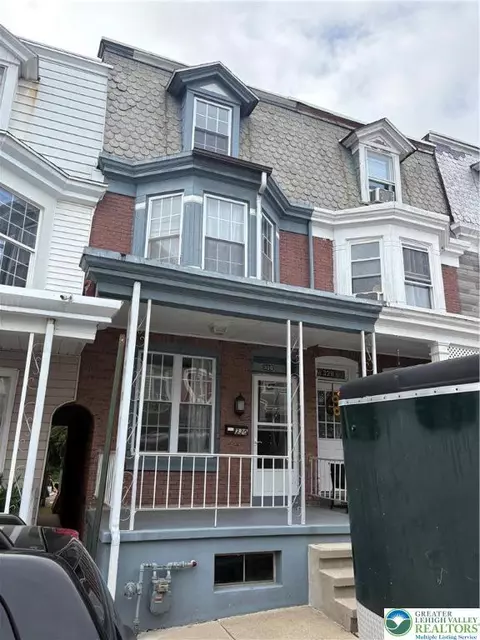 330 S 17 12 St, Reading, PA 19602