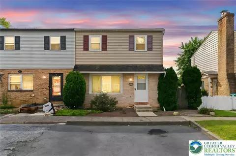 5664 Greens Dr, Allentown, PA 18106