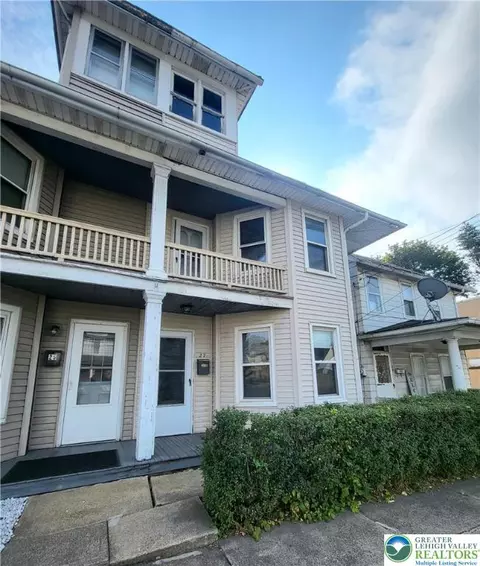 27 S Broadway, Wind Gap, PA 18091