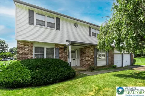 2690 Anthony Dr, Colmar, PA 18915
