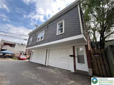612 Page St, Allentown, PA 18102