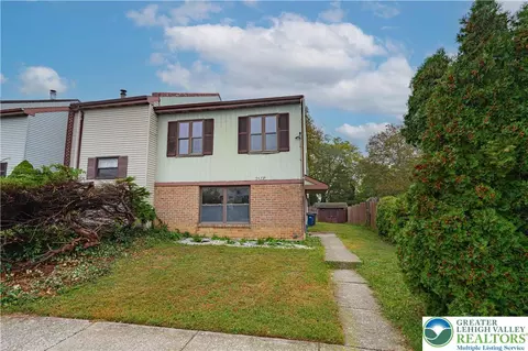 1607 Shenandoah Ct, Allentown, PA 18104