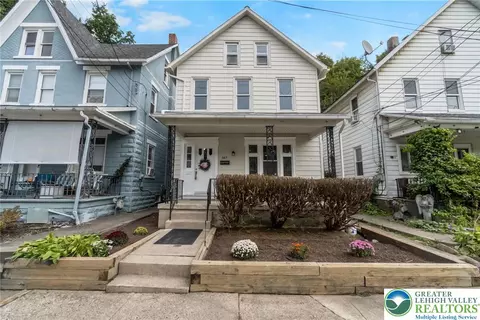 665 S Main St, Bangor, PA 18013