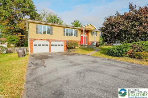 1128 N 38th St, Allentown, PA 18104
