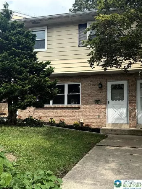 6292 Glen Ct, Germansville, PA 18053