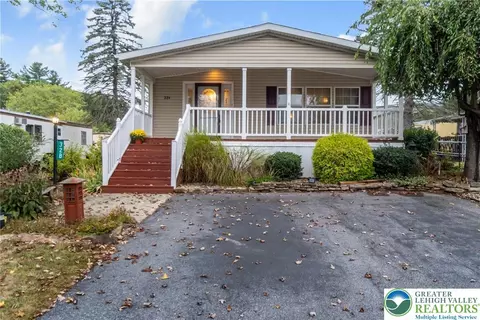 32 Derose St, Walnutport, PA 18088