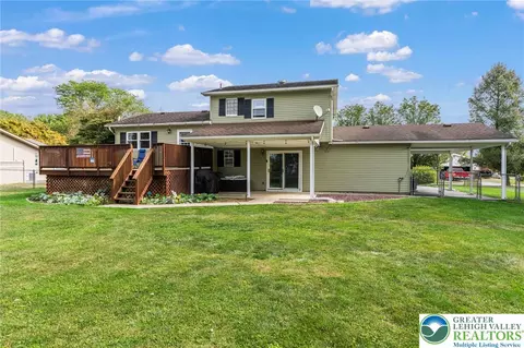 6565 Paupack Ln, Bethlehem, PA 18017 photo 39