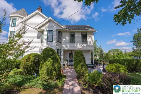 1205 3rd St, Fullerton, PA 18052
