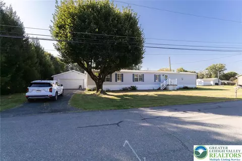 554 Norman, Nazareth, PA 18064