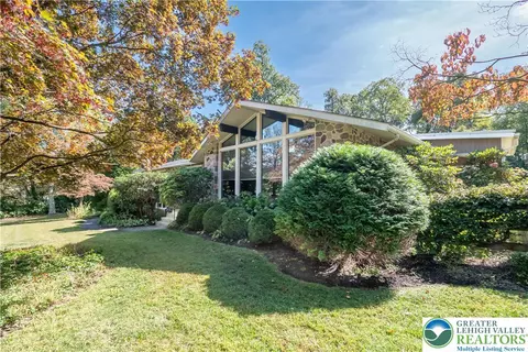 2018 Peppermint Rd, Coopersburg, PA 18036
