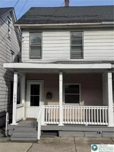 155 E High St, Coaldale, PA 18218