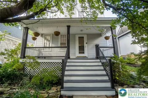 823 W Lafayette St, Easton, PA 18042