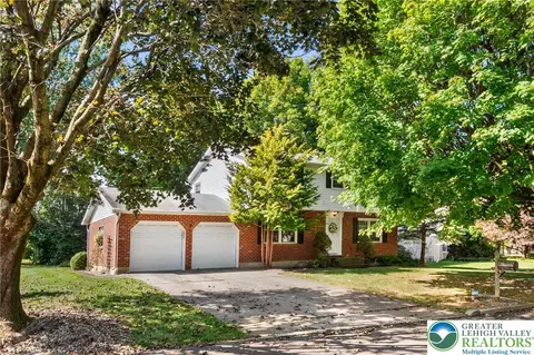 2734 Andrea Dr, Allentown, PA 18103