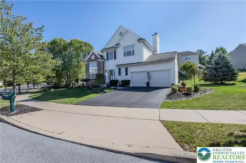 4124 Emerson Ln, Allentown, PA 18104