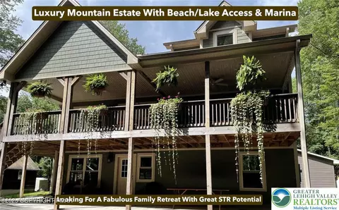 12 Lupine Dr, Lake Harmony, PA 18624