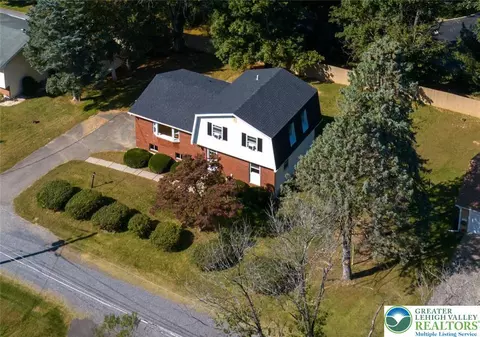 95 Jeffrey St, Williams Twp, PA 18042