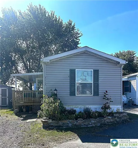 3113 Newburg Rd, Nazareth, PA 18064