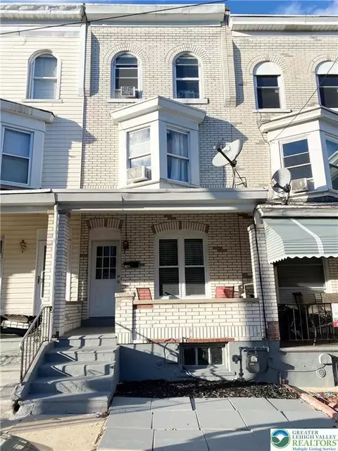 415 W Cedar St, Allentown, PA 18102