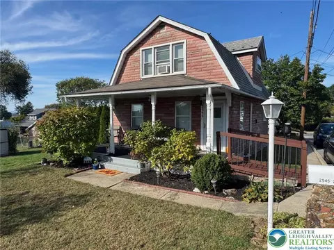 2545 27th St SW, Allentown, PA 18103