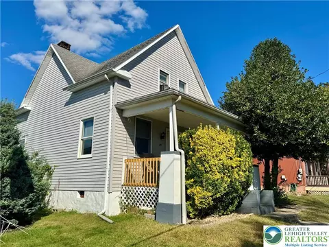 45 Kiernan Ave, Hellertown, PA 18055