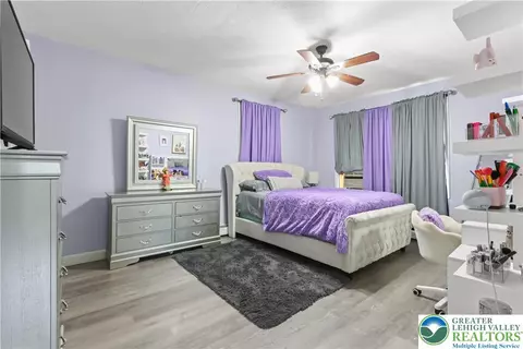 Bedroom - 128 E Spruce St, Bethlehem, PA 18018 photo 2 of 5