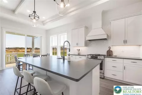 Kitchen - 6844 Smith Ct #38/12/0, Bath, PA 18014 photo 6 of 10