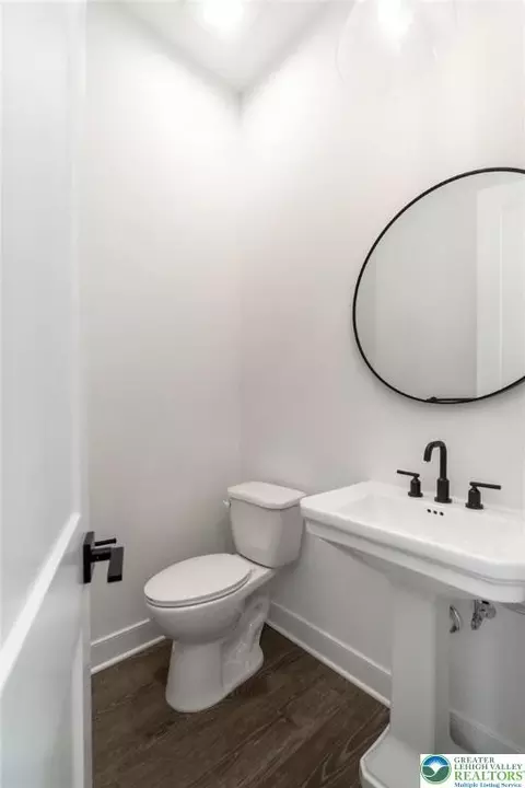 Bath - 6844 Smith Ct #38/12/0, Bath, PA 18014 photo 9 of 11